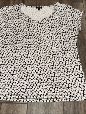 Talbots Black and White Dot Pattern Tee